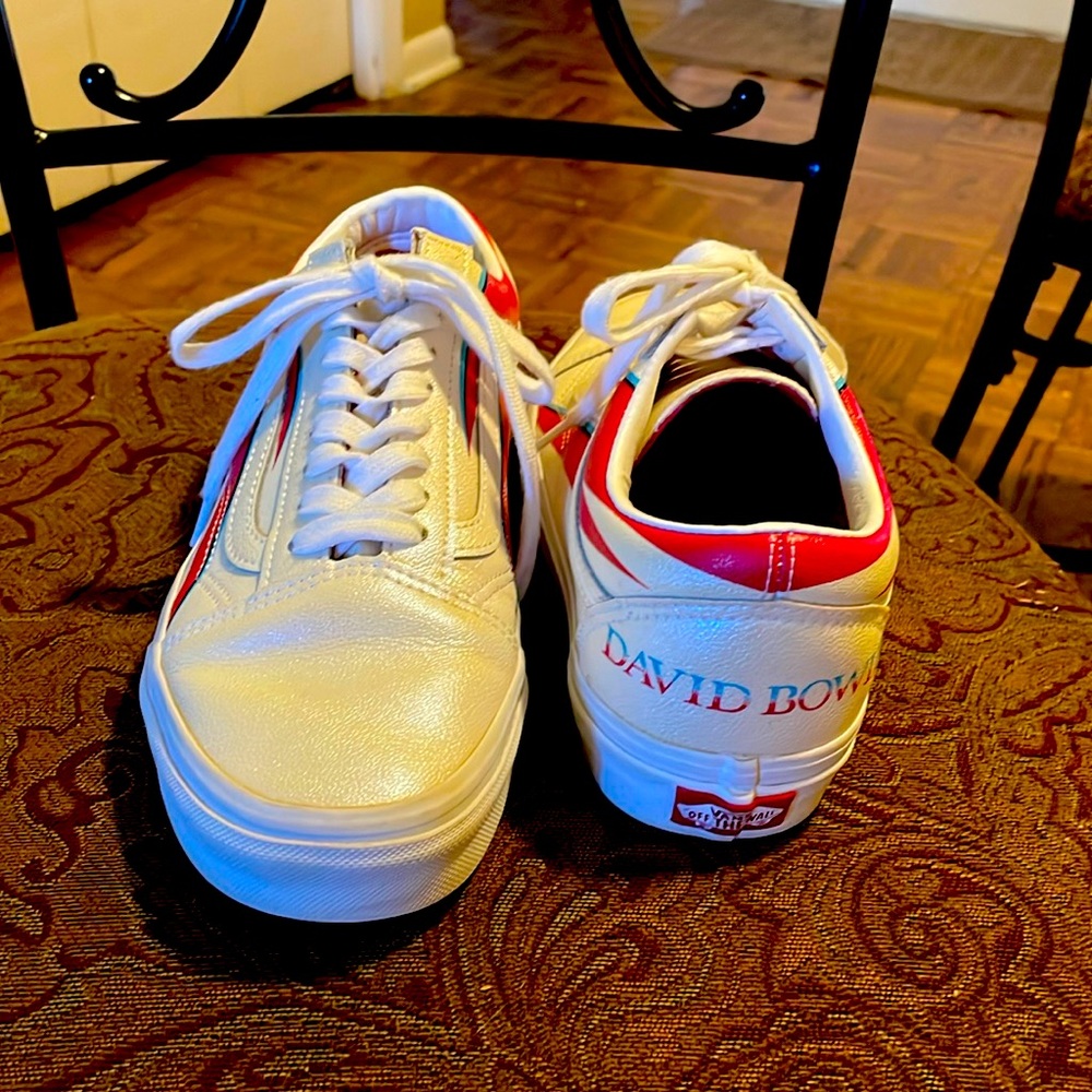 David Bowie white leather Vans size 8.5 EUC